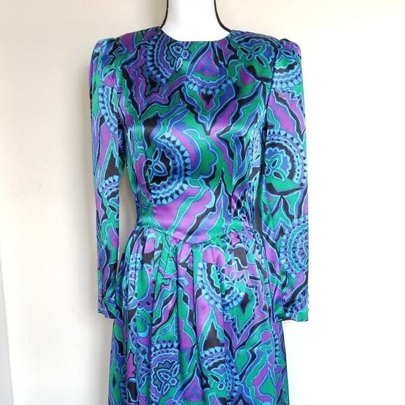 Vintage Psychedelic 70s Silky Dress Paisley Print Size Small Medium - Picture 3 of 7